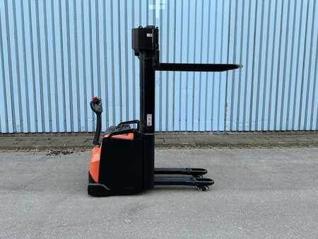 Stoccatori 2017  Toyota SWE160L Initialhub Batterie 2024 (6)