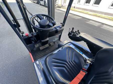 Chariots électriques à 3 roues 2021  Toyota 7FBEST13 (11)
