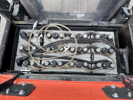 Apilador eléctrico 2017  Toyota SWE160L Initialhub Triplex 4800mm (14)