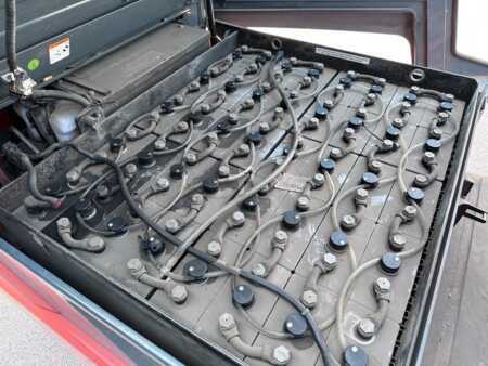 Elektro 4 Rad  Toyota 8FBMT25 DZH Triplex ZVG (15)