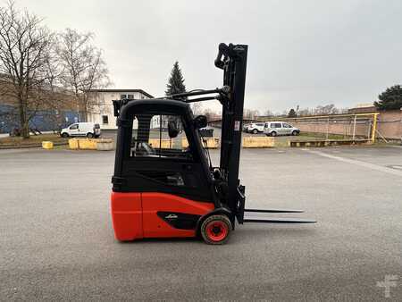 Elektro 3 Rad 2018  Linde E16C-02 Waage Vollkabine DZH (5)