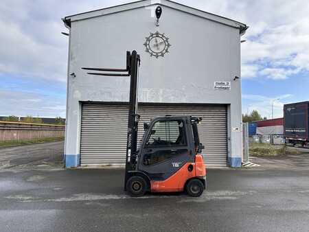 Empilhador diesel 2019  Toyota 06-8FD15F Diesel  Klimaanlage 2019 (7)