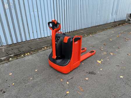 Elektrische palletwagens 2018  Linde T18 Niderhubwagen Endkunden fertig (2)