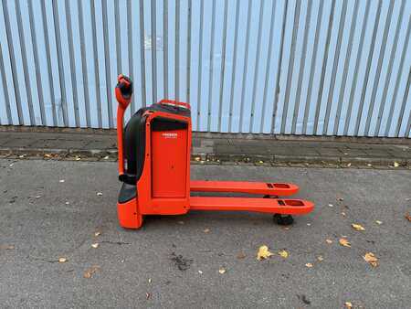 Elektrische palletwagens 2018  Linde T18 Niderhubwagen Endkunden fertig (6)