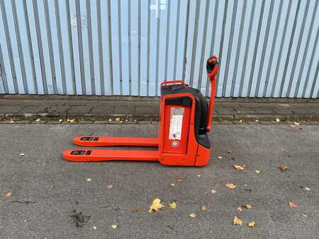 Elektrische palletwagens 2018  Linde T18 Niderhubwagen Endkunden fertig (8)