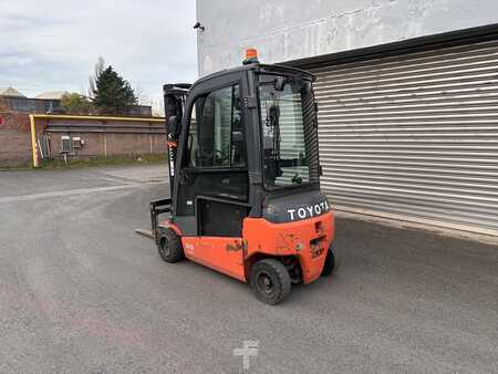 Elektro 4 Rad  Toyota 8FBM20T (4)