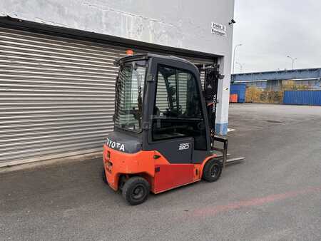 Elektro 4 Rad  Toyota 8FBM20T (7)