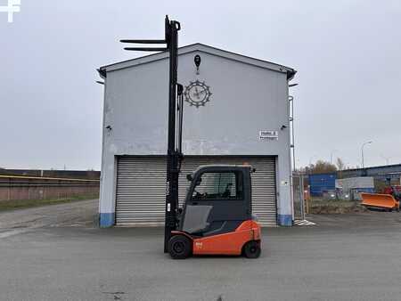 Elektro 4 Rad  Toyota 8FBMT30 Triplex 5,5m (11)