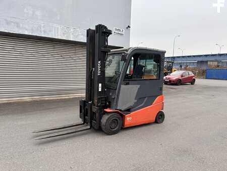 Elektro 4 Rad  Toyota 8FBMT30 Triplex 5,5m (2)