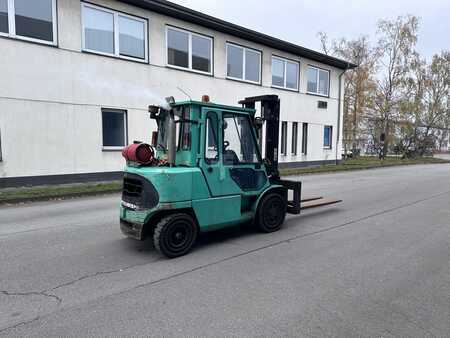 Treibgasstapler  Mitsubishi FG40K 4Ton Gas Fork Positioner (6)