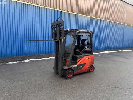 Elektrisk- 4 hjul  Linde E20PH-02 Triplex Halbkabine SS & ZVG (8)