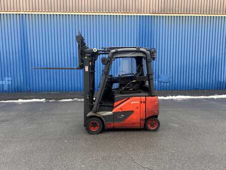 Elektrisk- 4 hjul  Linde E20PH-02 Triplex Halbkabine SS & ZVG (9)