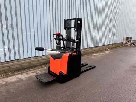 Ledstaplare gå 2019  Toyota SPE120 Wenig Stunden Endkunden fertig (2)