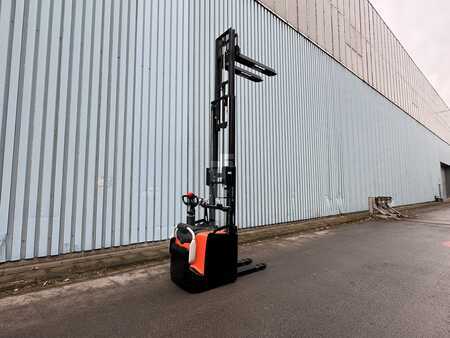 Ledstaplare gå 2019  Toyota SPE120 Wenig Stunden Endkunden fertig (7)