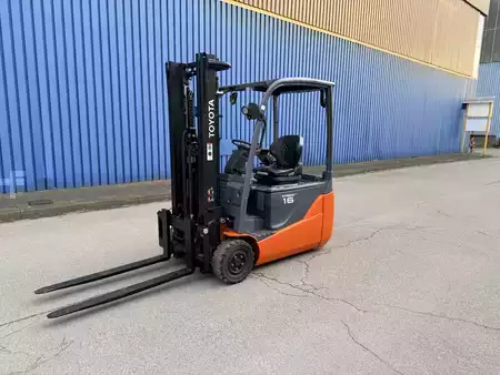 Elektro 3 Rad  Toyota 8FBE16T-13520 Duplex 3 Wheel (3)