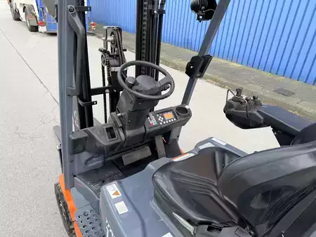 Elektro 3 Rad  Toyota 8FBE16T-13520 Duplex 3 Wheel (8)