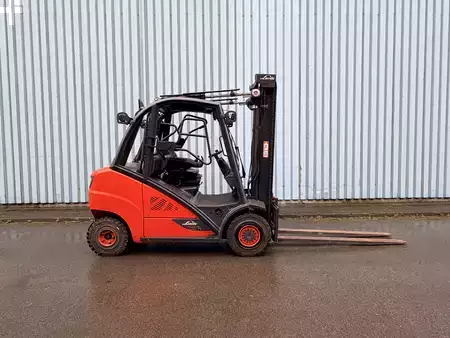 Dieselstapler 2020  Linde H35D-02 The Last 393 (15)