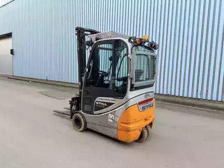 Elektro 3 Rad 2016  Still RX20-16 FullCabin 2020Batt running cond (8)