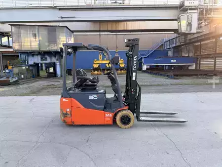 Elektro 3 Rad  Toyota 8FBE20T Duplex DZH Nur 2711BH (2)