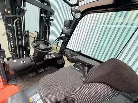 Eléctrico - 4 rodas 2019  Toyota 8FBMT50 client-ready Positioner double pedal (13)