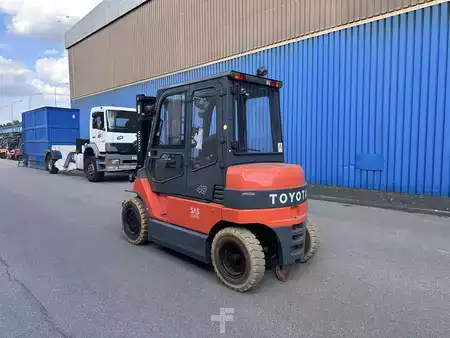Eléctrica de 4 ruedas 2011  Toyota 7FBMF40 (4)