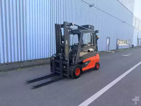 Elektro 4 Rad 2018  Linde E35L-01 client ready Aufbereitet (5)