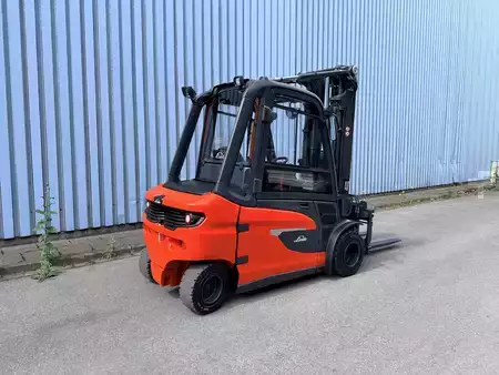 Elektro 4 Rad 2022  Linde linde E35L-01 Client ready  Positioner & Sideshift (13)