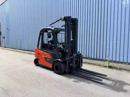 Elektro 4 Rad 2022  Linde linde E35L-01 Client ready  Positioner & Sideshift (14)
