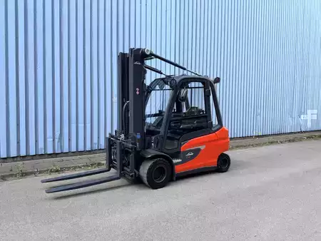 Elektro 4 Rad 2022  Linde linde E35L-01 Client ready  Positioner & Sideshift (3)