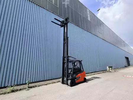 Elektro 4 Rad 2022  Linde linde E35L-01 Client ready  Positioner & Sideshift (9)