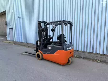 Elektro tříkolové VZV 2019  Toyota 8FBE20T (4)