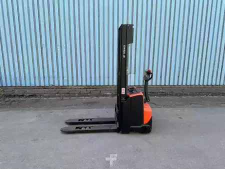 Hochhubwagen 2014  BT/Toyota SWE120 (10)