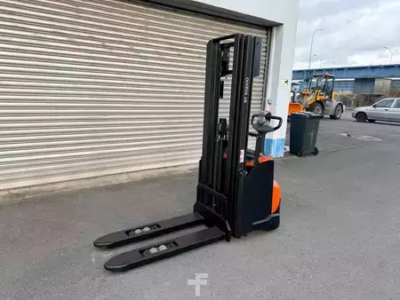 Pallestabler 2016  BT/Toyota SWE120L (12)