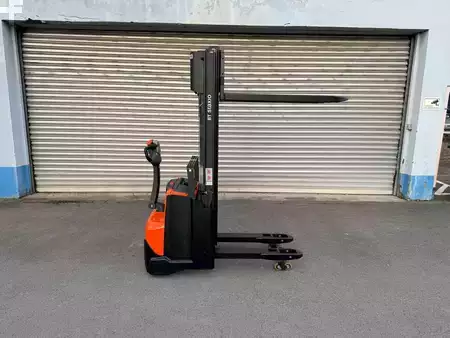 Pallestabler 2016  BT/Toyota SWE120L (8)