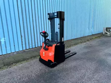 Hochhubwagen 2017  BT/Toyota SWE160L (2)