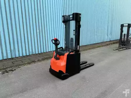 Hochhubwagen 2017  BT/Toyota SWE160L (2)