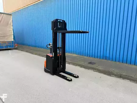 Pallestabler 2020  BT/Toyota SWE140 (6)