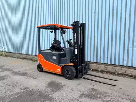 El truck - 4 hjulet 2021  BT/Toyota 8FBMT25 (13)