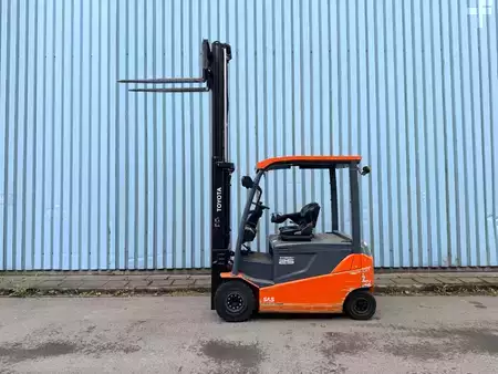El truck - 4 hjulet 2021  BT/Toyota 8FBMT25 (4)