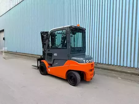 El truck - 4 hjulet 2019  BT/Toyota 8FBMT50 (4)