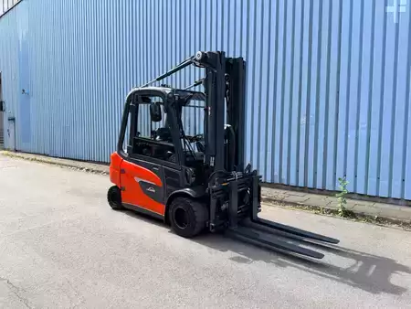 Elektro 4 Rad 2022  Linde E35L-01 (11)