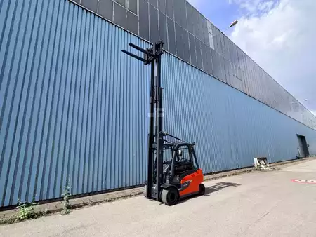 Elektro 4 Rad 2022  Linde E35L-01 (3)