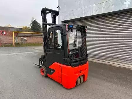 Sähkö - 3 pyör 2018  Linde E16C-02 (7)