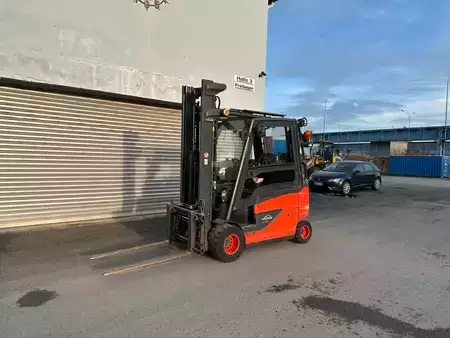 Elektrisk- 4 hjul 2014  Linde E35HL-01 (2)