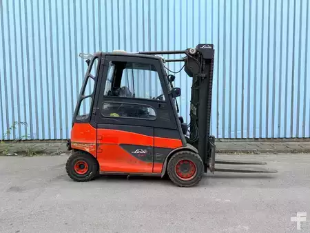 Elektromos 4 kerekű - Linde E40 / 600H (6)