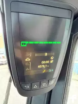 Elektromos 4 kerekű - Linde E40 / 600H (9)