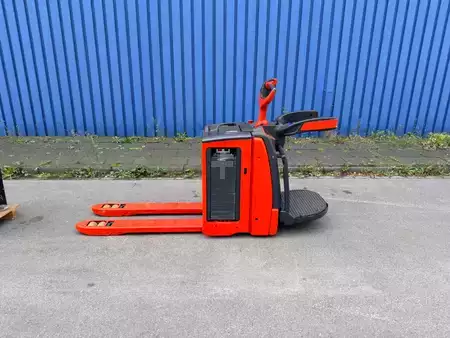 Niederhubwagen 2021  Linde T20 AP (4)