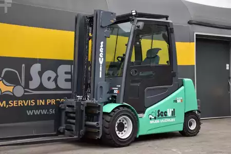 El Truck - 4-hjul 2015 Mitsubishi FB50 2 (1)