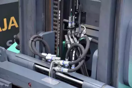 El Truck - 4-hjul 2015 Mitsubishi FB50 2 (5)