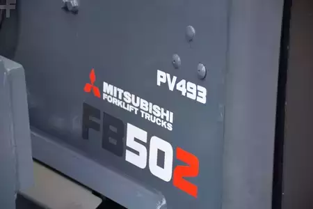 El Truck - 4-hjul 2015 Mitsubishi FB50 2 (6)